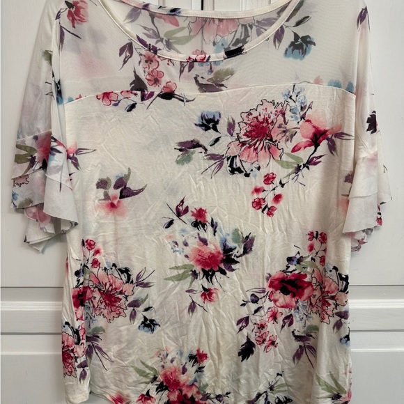 French Laundry White Floral Ruffled Short Sleeve Tee Size L. - Picture 5 of 6